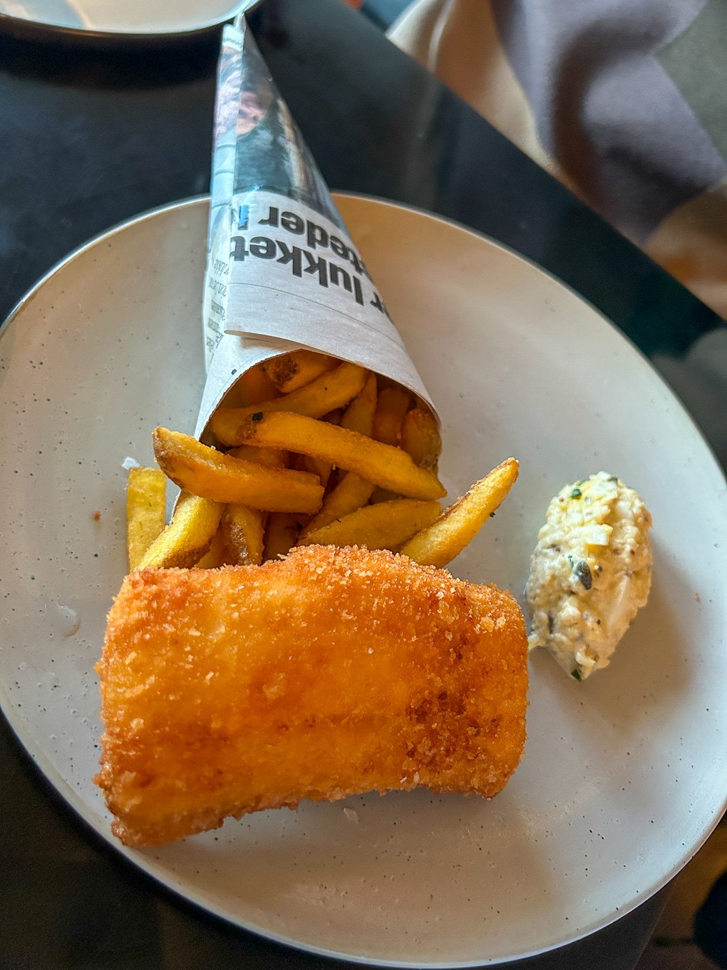 fiskebarrsfishnchips.jpg